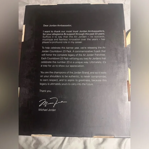 Jordan | Shoes | Jordan Countdown Pack Original Box Rare  display picture 3